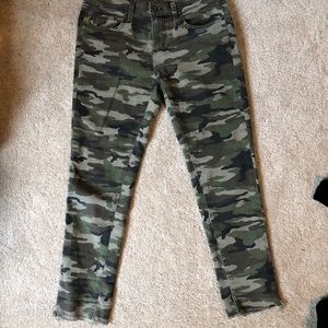 Carmar Camo Pants